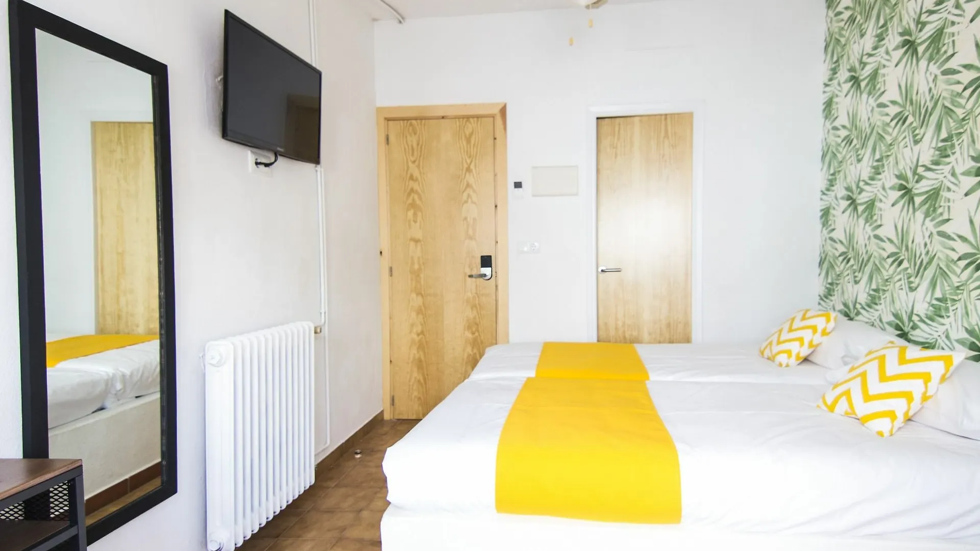 Nanit Rooms Ibiza Hostal Santa Eulalia del Río Pensión