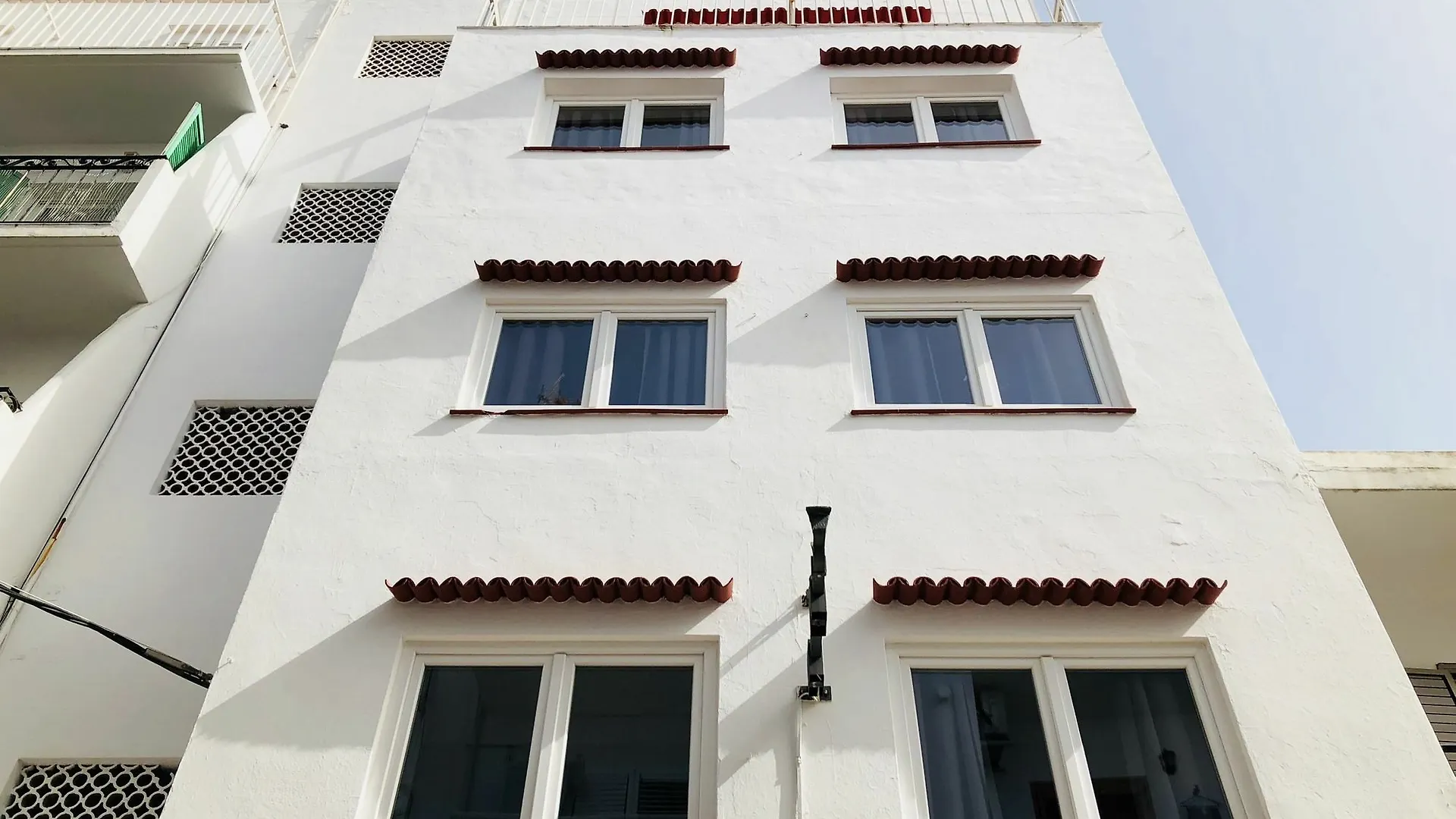 Nanit Rooms Ibiza Hostal Santa Eulalia del Río España